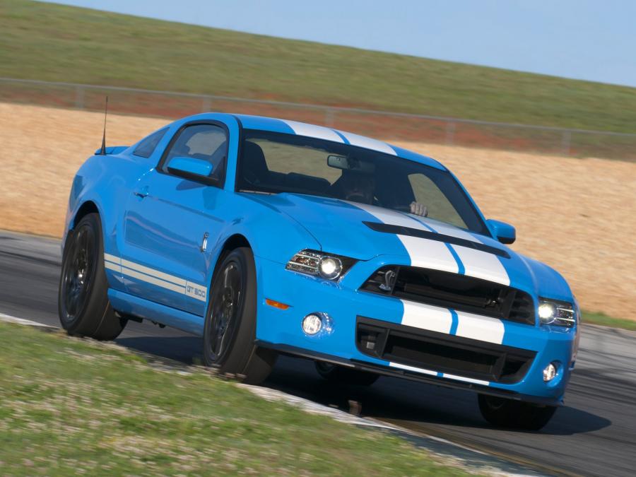  Shelby GT500 SVT 2012 года  (фото 16 из 31)